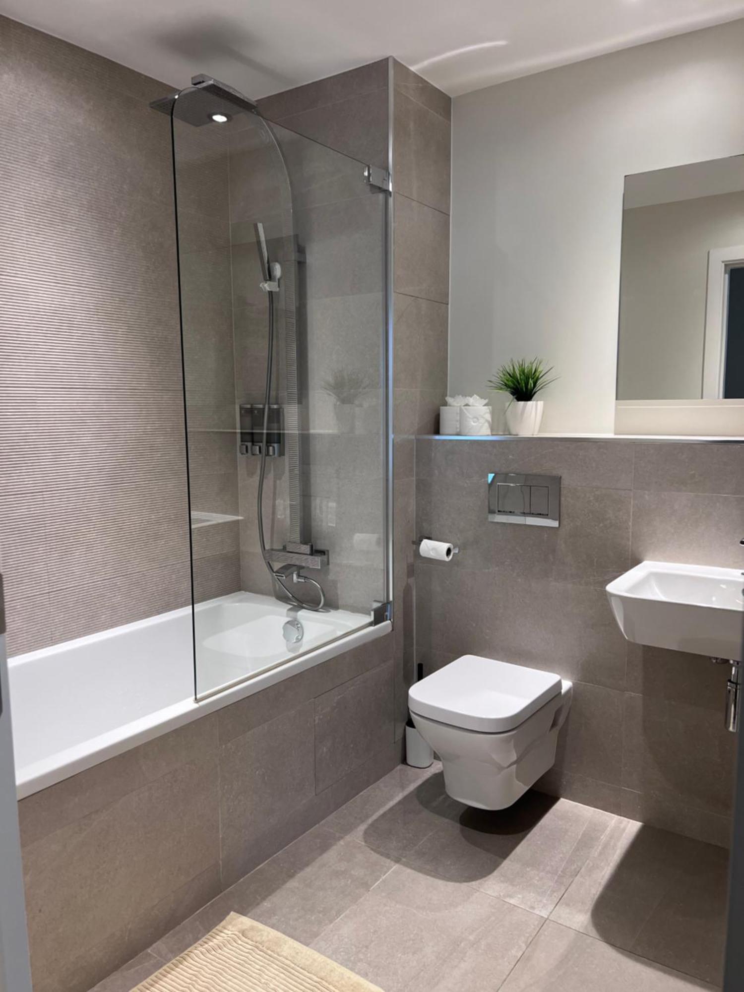 Deluxe 1-Bed Apartment In The City Centre Gibraltar Ngoại thất bức ảnh